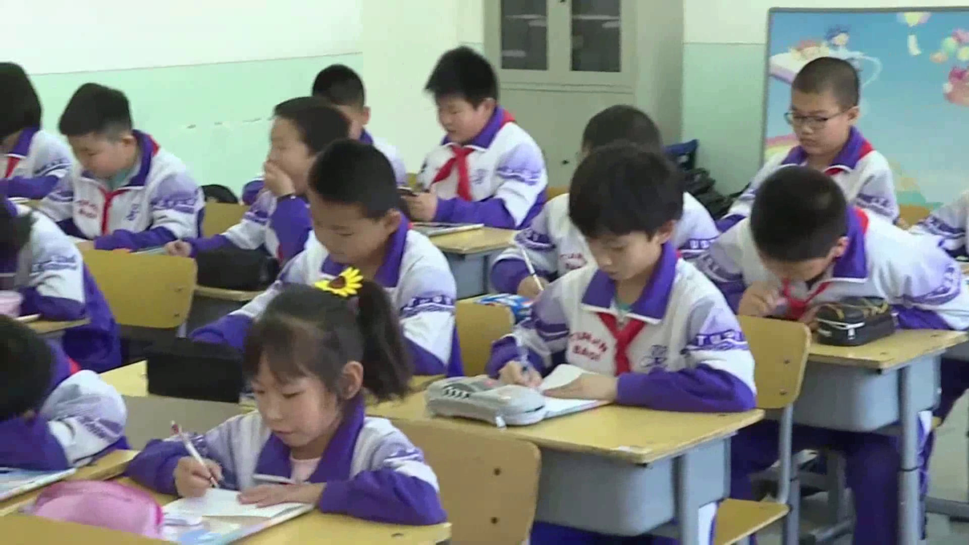 1.人教版数学三下《解决问题》全国一等奖