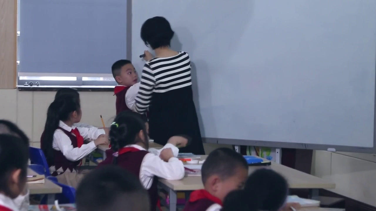 3.人教版数学一下《整十数加、减整十数》重庆市一等奖