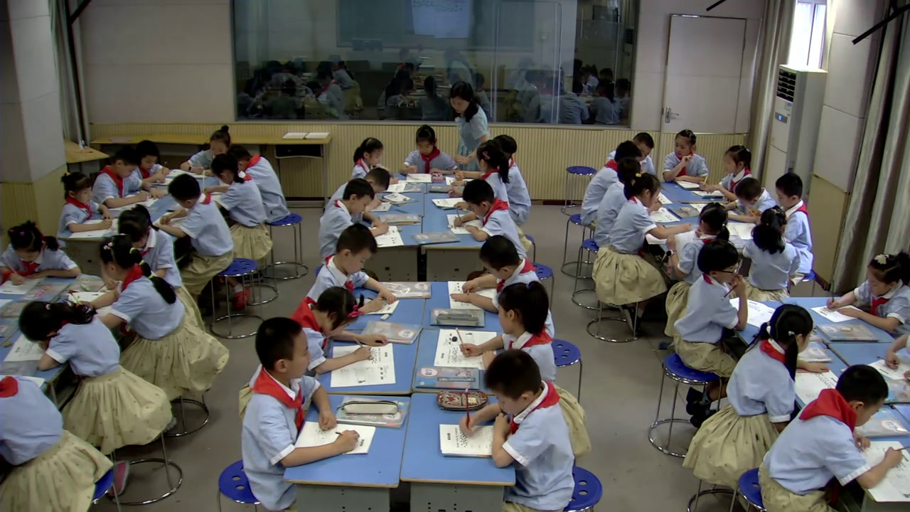 3.人教版数学二下《解决问题》湖北省二等奖