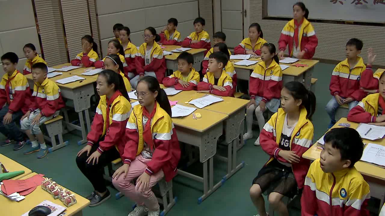 2.人教（PEP)英语（吴欣主编）五下《Unit 1 My day - part A》湖北省省级优课