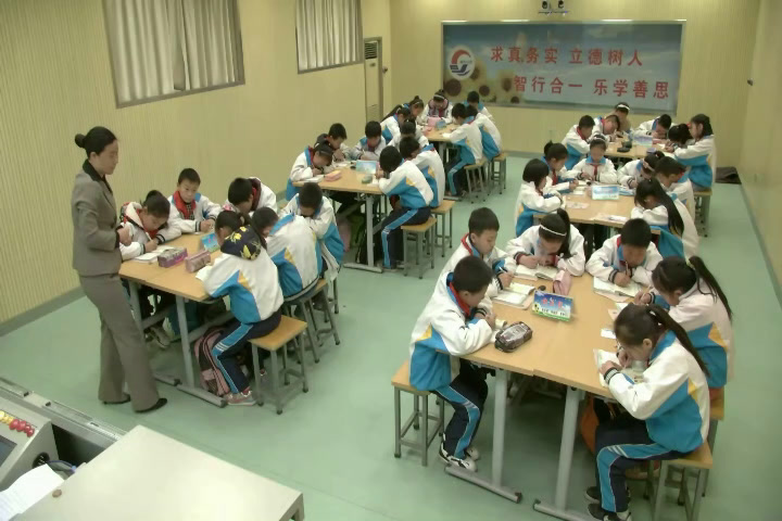 1.人教版语文四下《词语盘点》湖北省县级优课