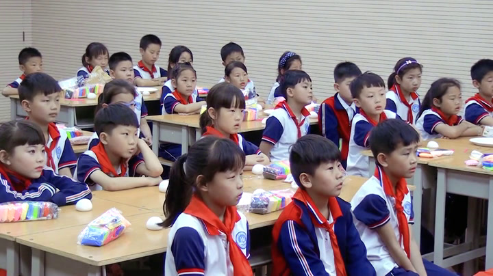 1.人美2011版美术一下《21.蒸花馍》河南省省一等奖
