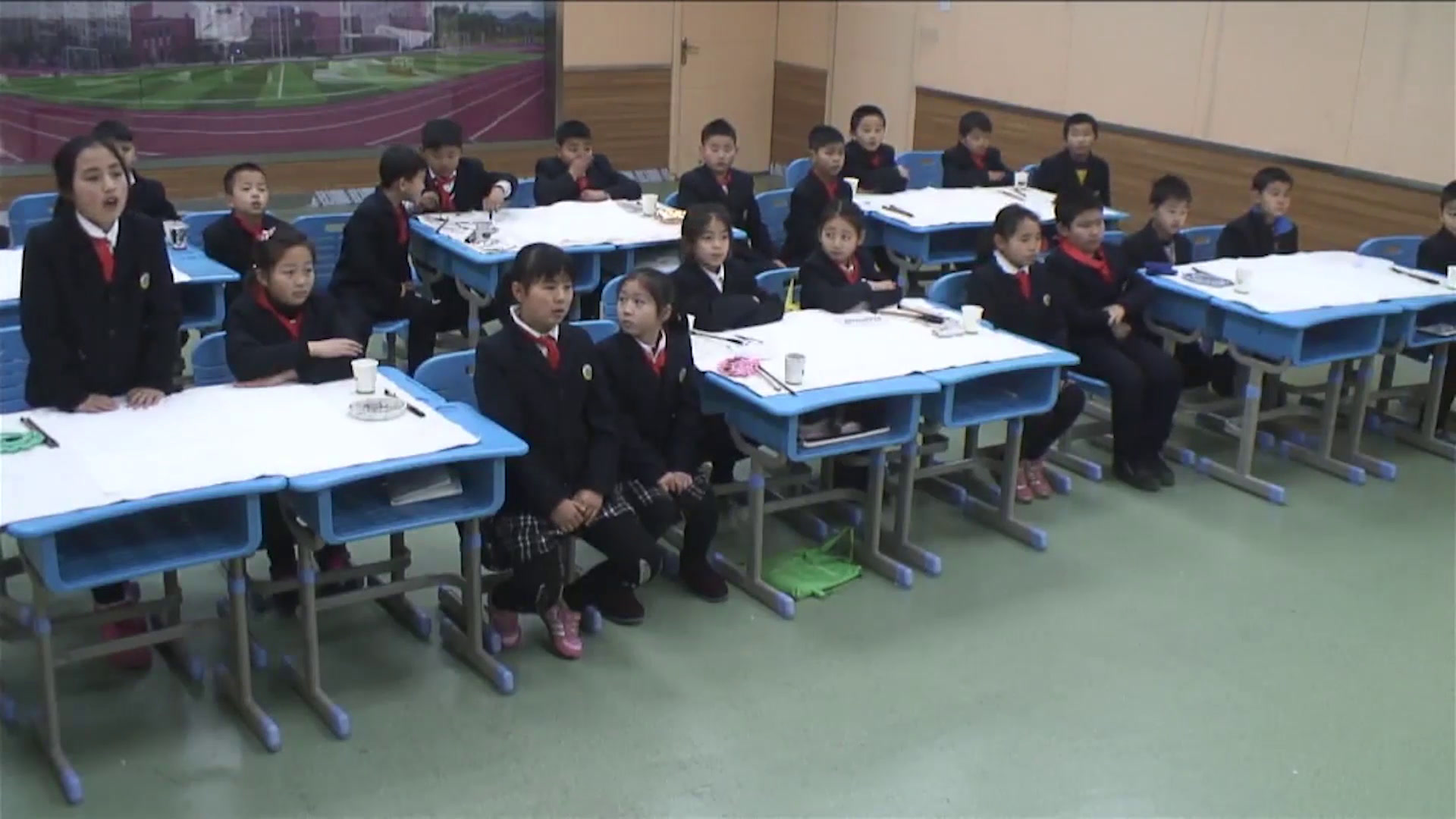 2.人美2011版美术三下《13.彩墨游戏（一）》安徽省省一等奖