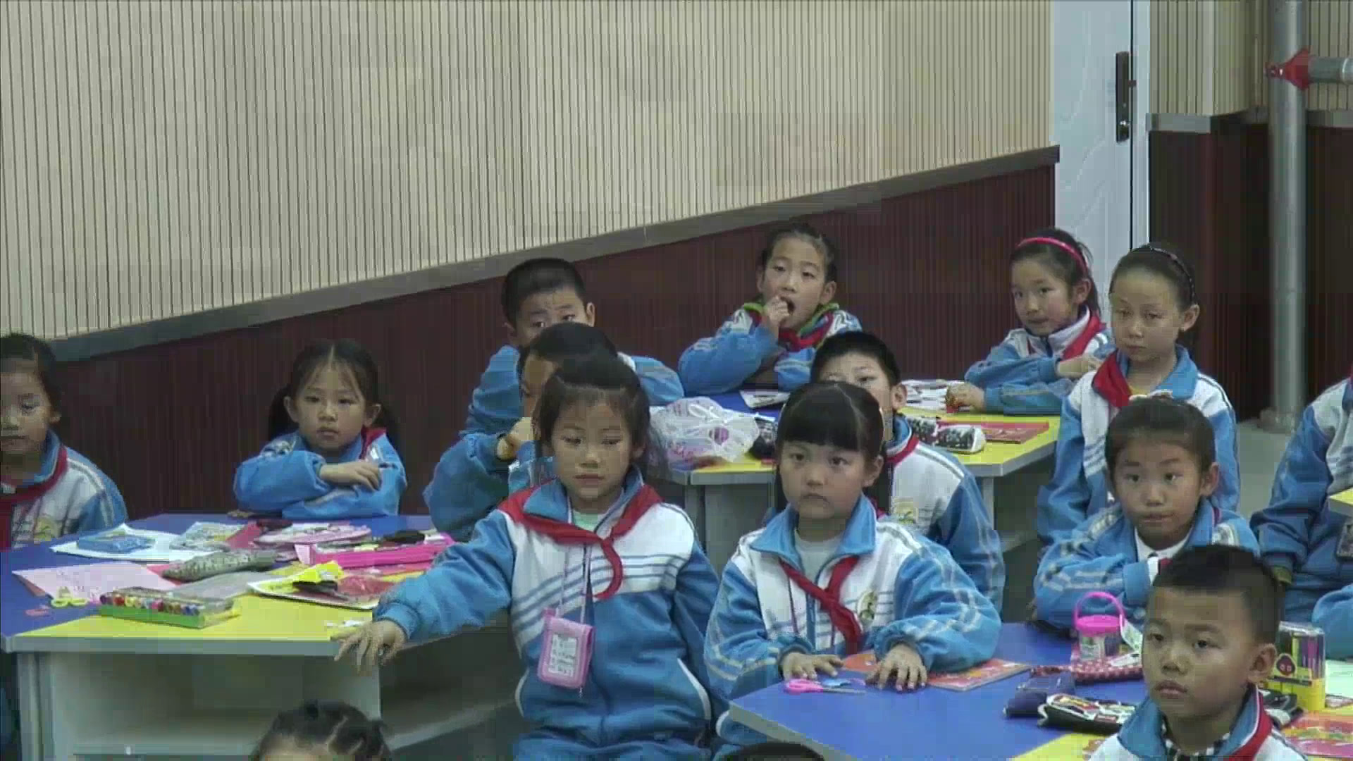 2.人美2011版美术二下《综合练习》新疆省一等奖