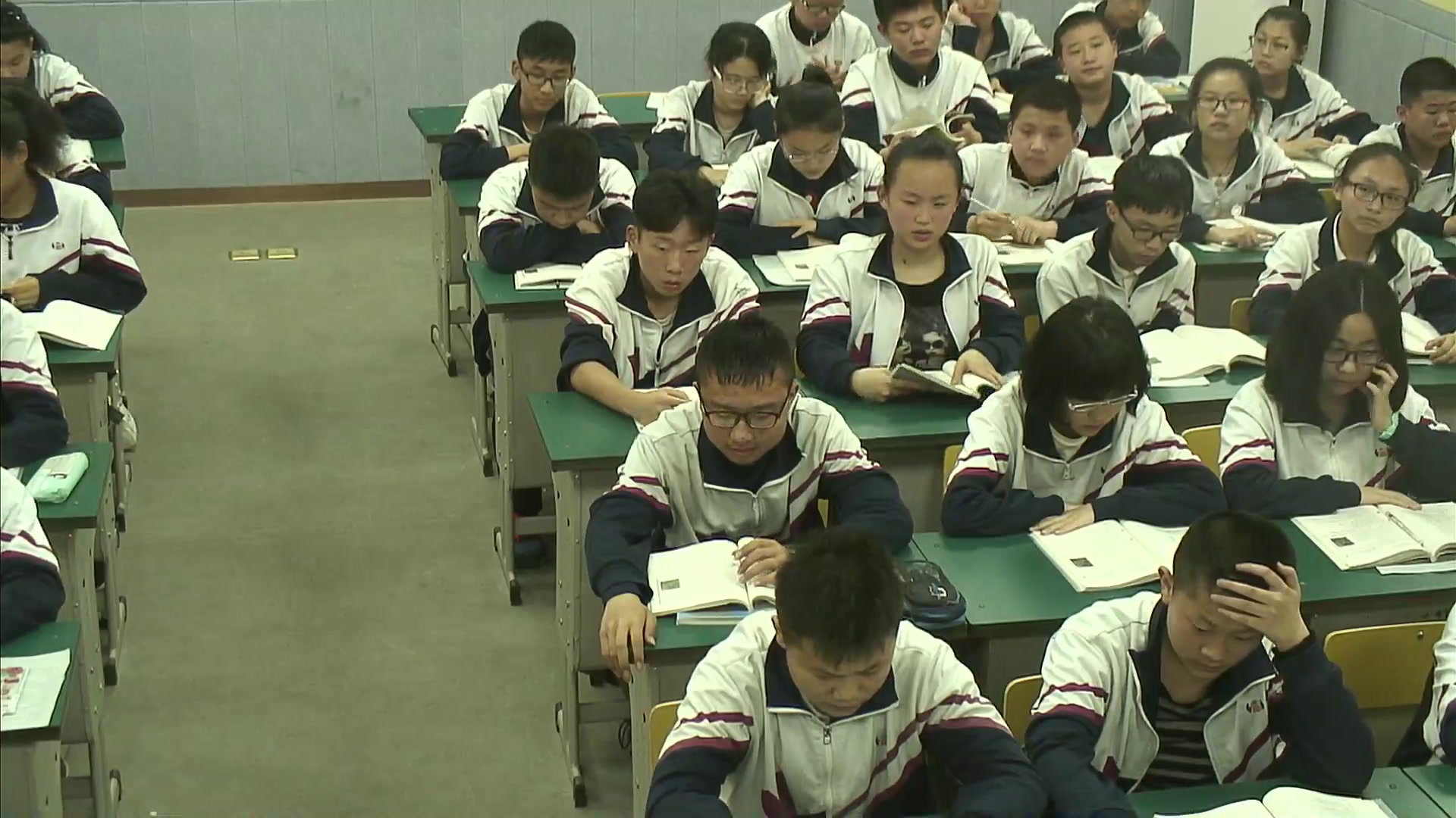 2.人教版英语八下 Unit 8《Section A 3a—3c》江西省省级优课