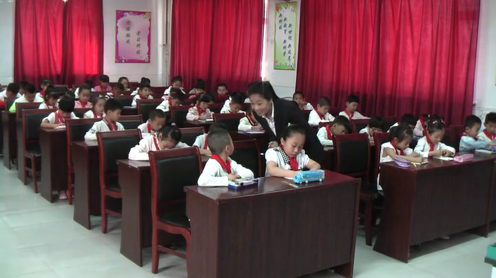 1.北师大数学一下《收玉米》吉林省市一等奖
