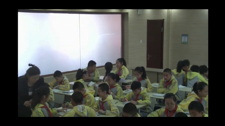 1.北师大数学六下《图形的放大和缩小》全国一等奖
