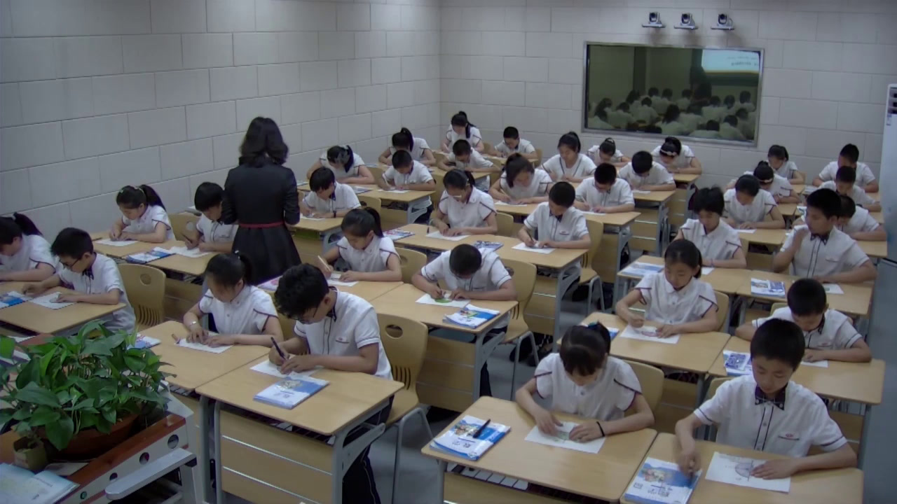 4.北师大数学五下《确定位置（一）》辽宁省省一等奖