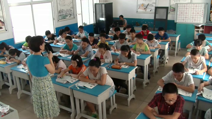 3.初中生物人教2011版八上《第五节　两栖动物…》湖北省市一等奖