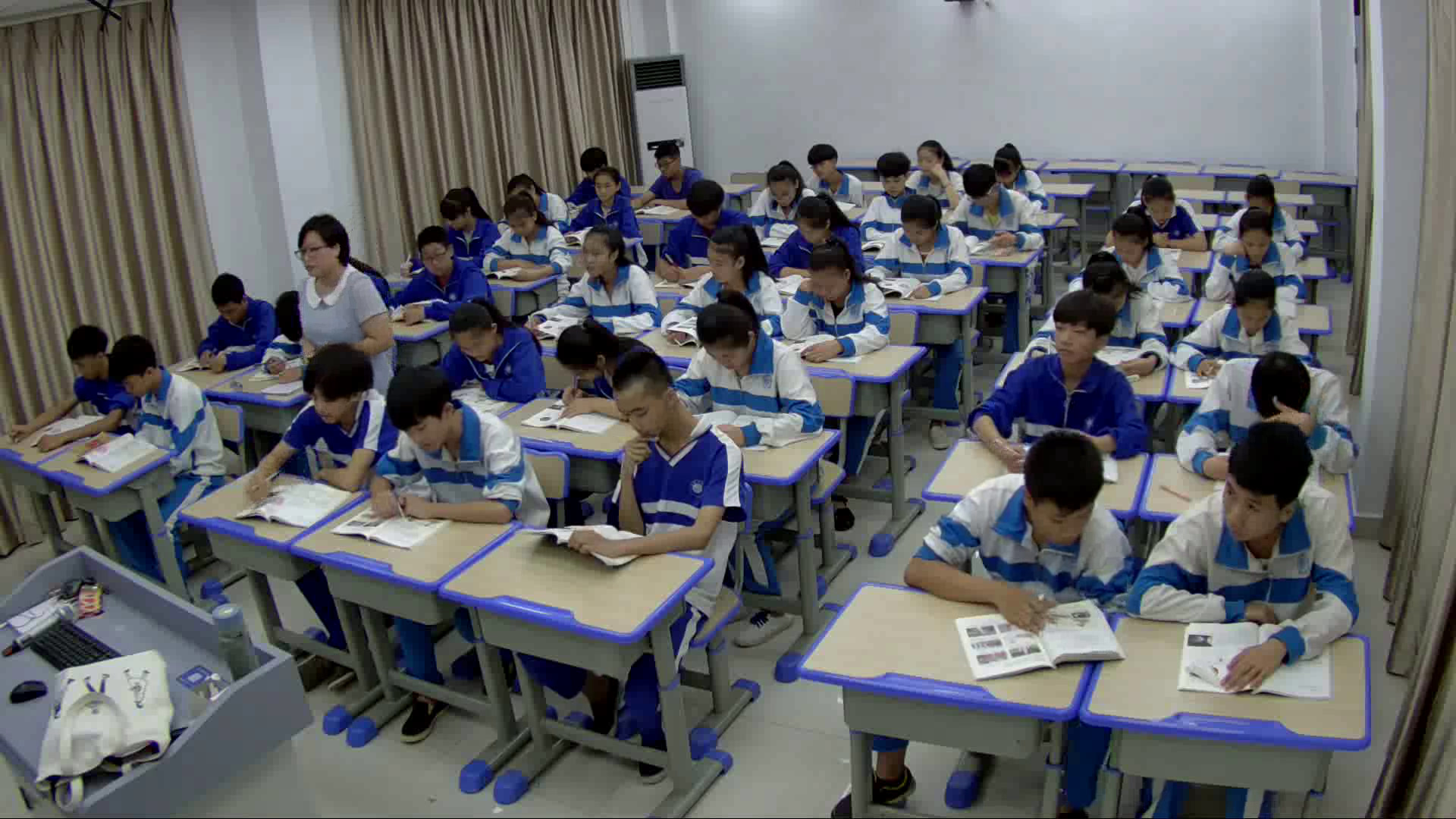3.初中生物人教2011版八下《第一节传染病及其预防》海南省省一等奖