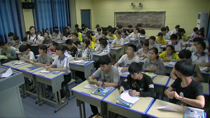 2.人教2011版初中数学八下《平行四边形判定定…》全国一等奖