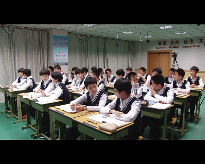 1.人教版物理八下《第2节　液体的压强》河北省省一等奖