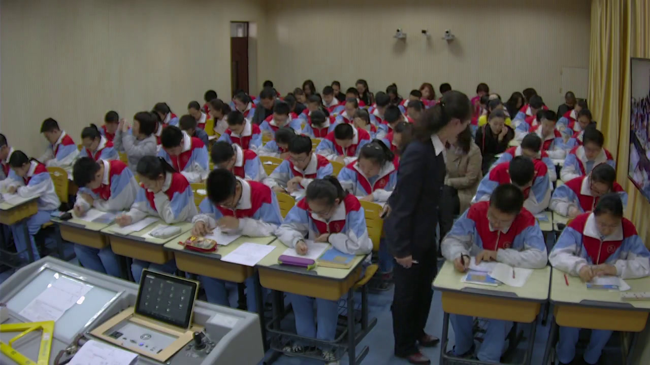 1.人教2011版初中数学九下《复习题29》内蒙古市一等奖