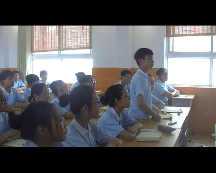 3.人教2011版初中数学九下《探究判定三角形相…》全国一等奖