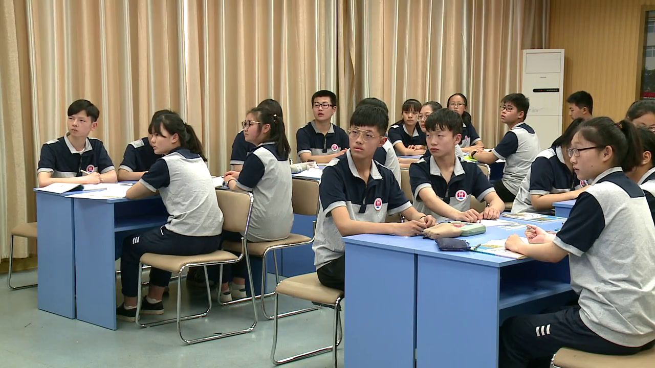4.人教2011版初中数学九下《例5航海——方位角》全国一等奖