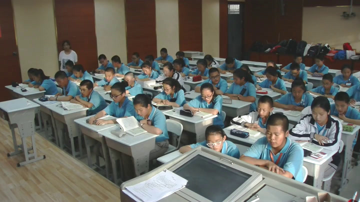 3.人教2011版初中数学七下《数学活动》新疆省一等奖