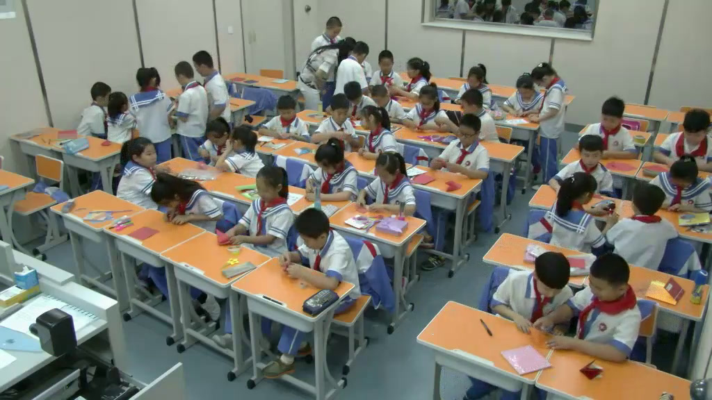 4.小学综合实践活动3-6年级《2.巧手工艺坊》全国一等奖