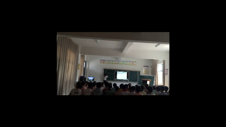 2.人音版音乐（吴斌主编）一下《采蘑菇的小姑娘》安徽省市一等奖
