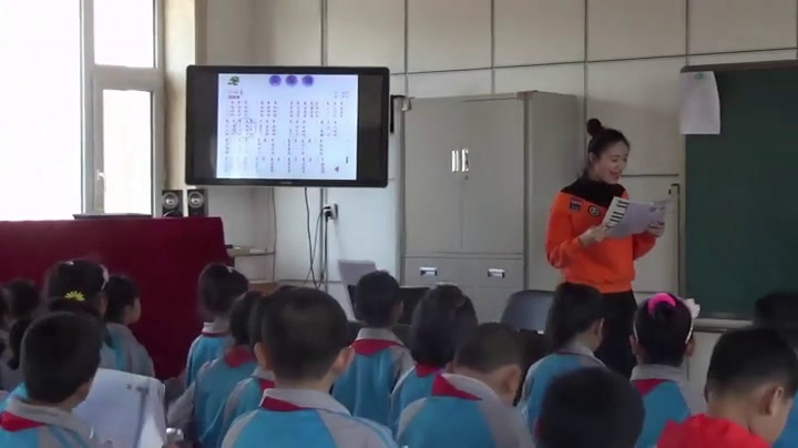 1.人音版音乐（吴斌主编）二下《卖报歌》吉林省省一等奖
