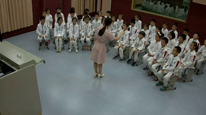 2.人音版音乐（吴斌主编）二下《蝴蝶》湖北省市一等奖