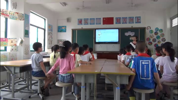 2.人音版音乐（吴斌主编）二下《哈里啰》安徽省市一等奖