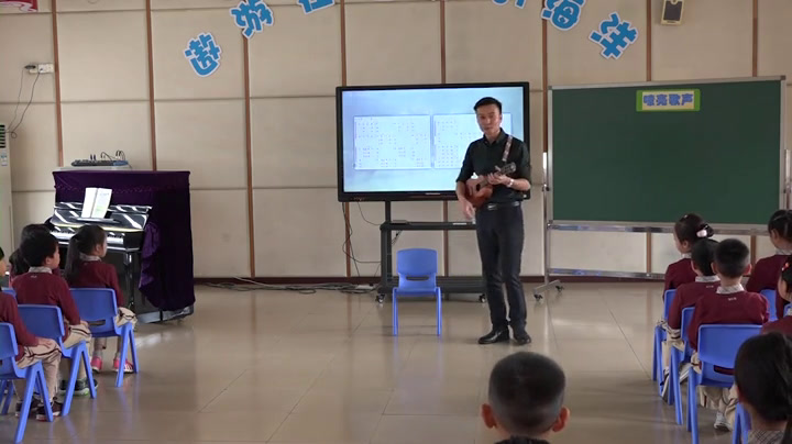1.人音版音乐（吴斌主编）三下《嘹亮歌声》广东省市一等奖