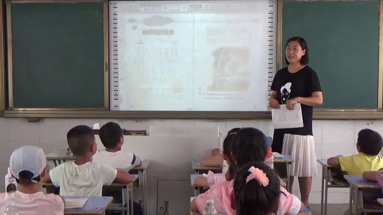 2.人音版音乐（吴斌主编）四下《演唱白桦林好地方》安徽省市一等奖