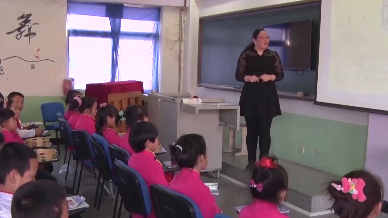 3.人音版音乐（吴斌主编）三下《小巴郎，童年的太阳》辽宁省市一等奖