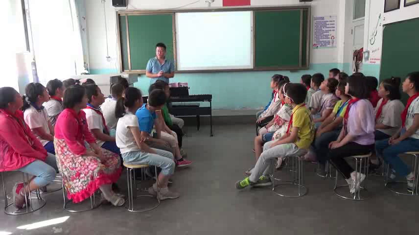 2.人音版音乐（吴斌主编）四下《演唱友谊的回声》新疆省一等奖