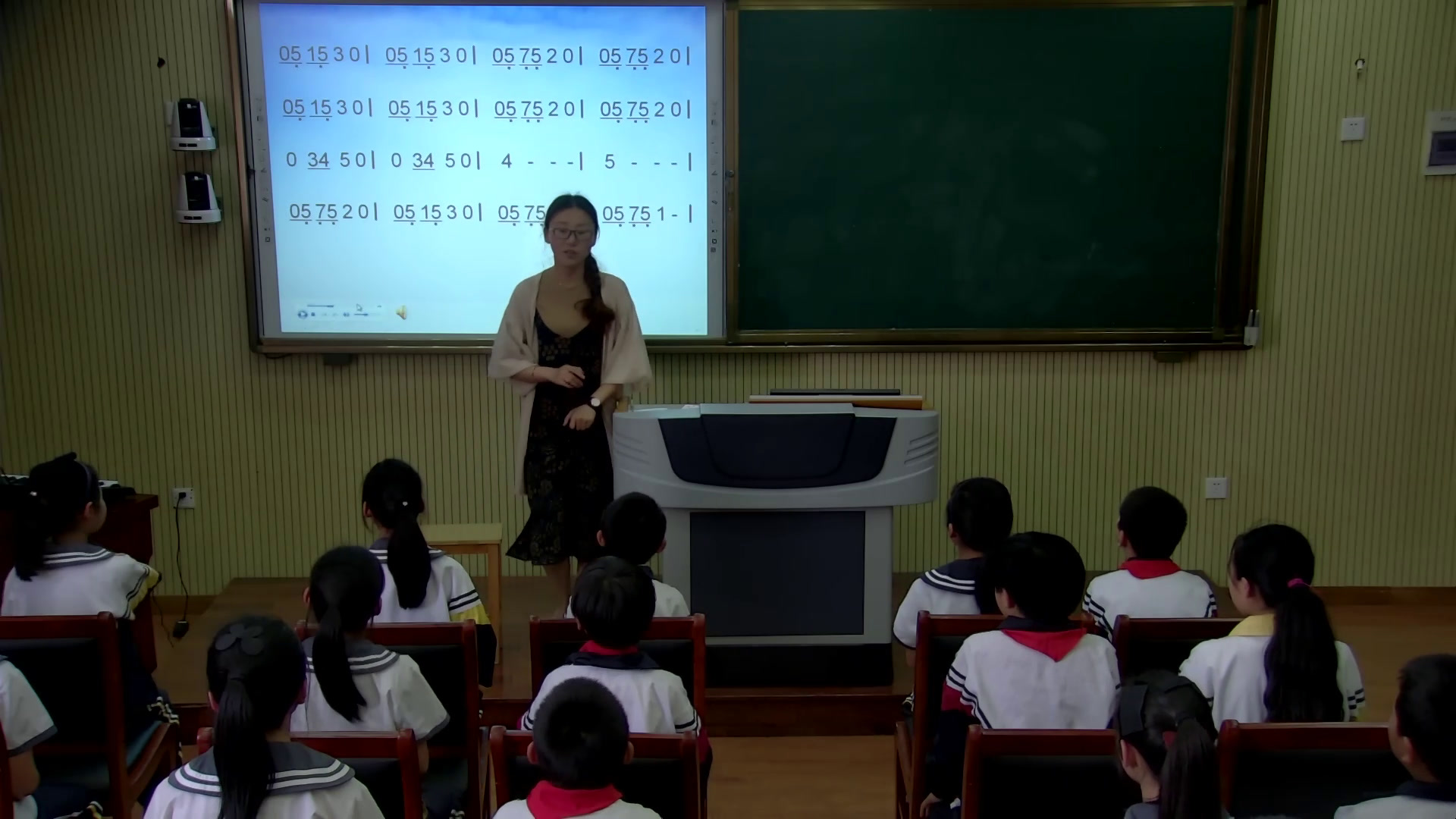 1.人音版音乐（吴斌主编）六下《滑雪歌》浙江省县一等奖