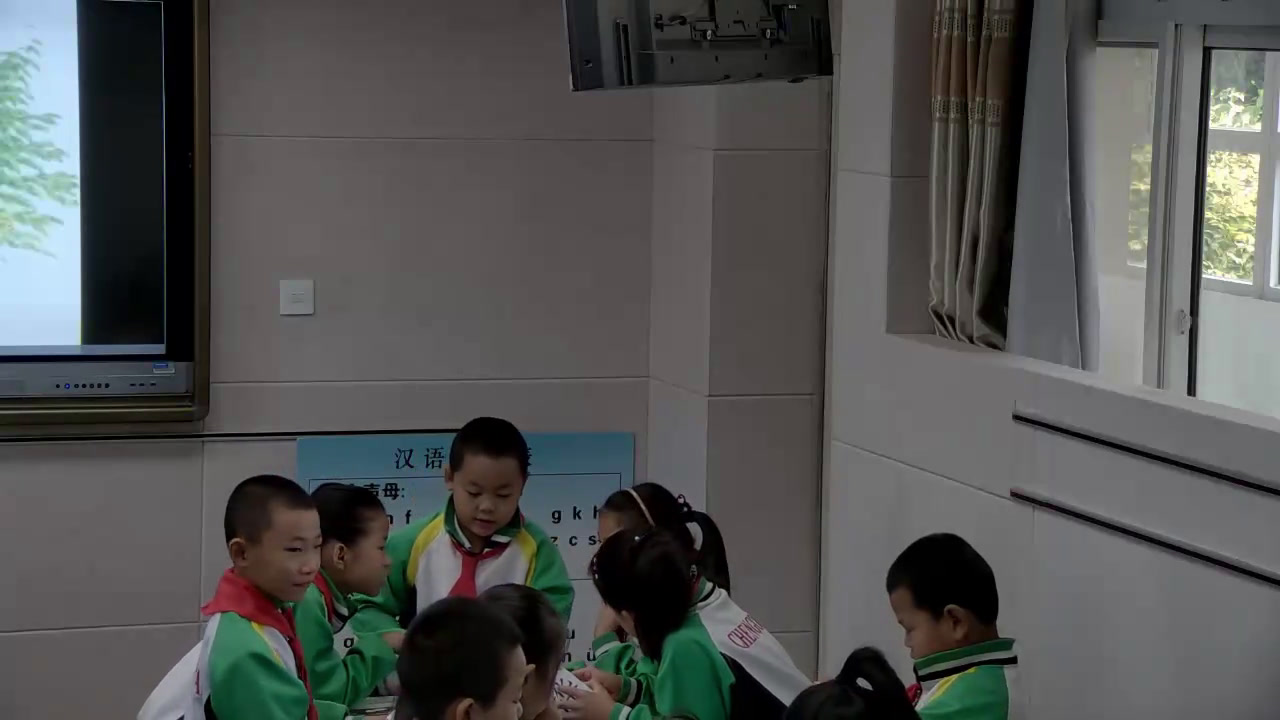 人教部编版语文二上《2树之歌》内蒙韩老师-省一等奖