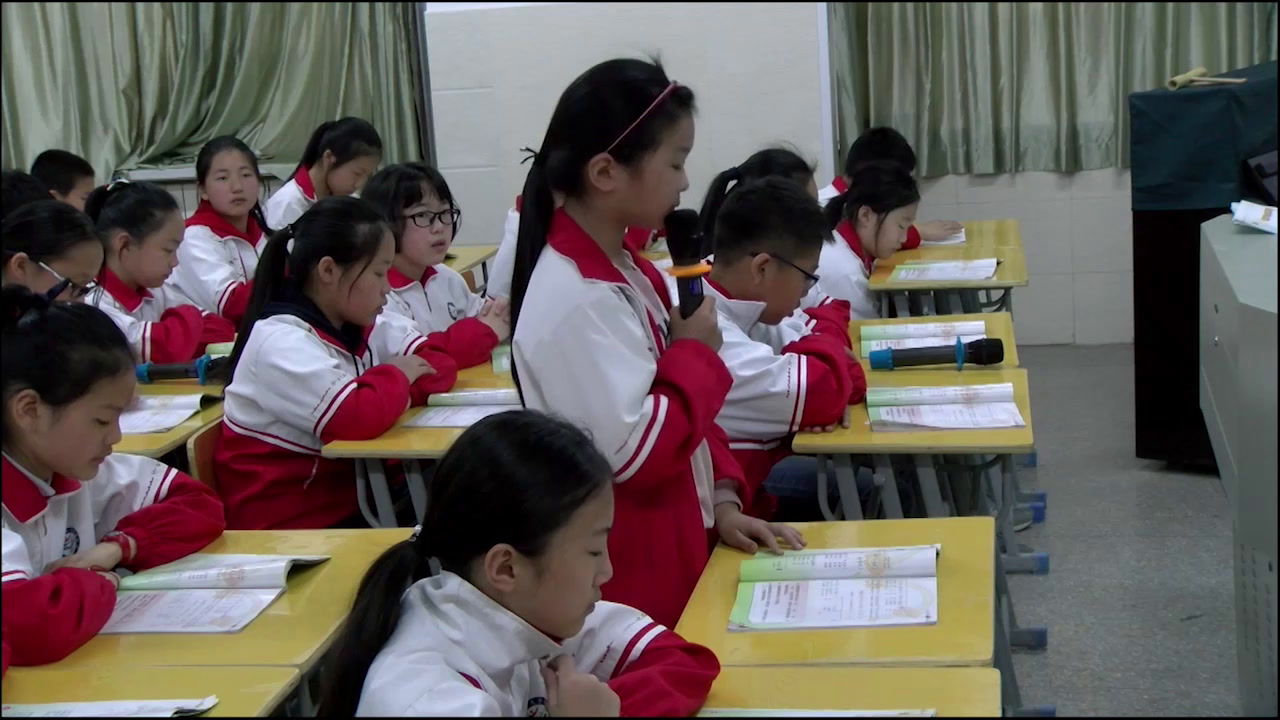1.人音版音乐（吴斌主编）六下《明天会更好》安徽省市一等奖
