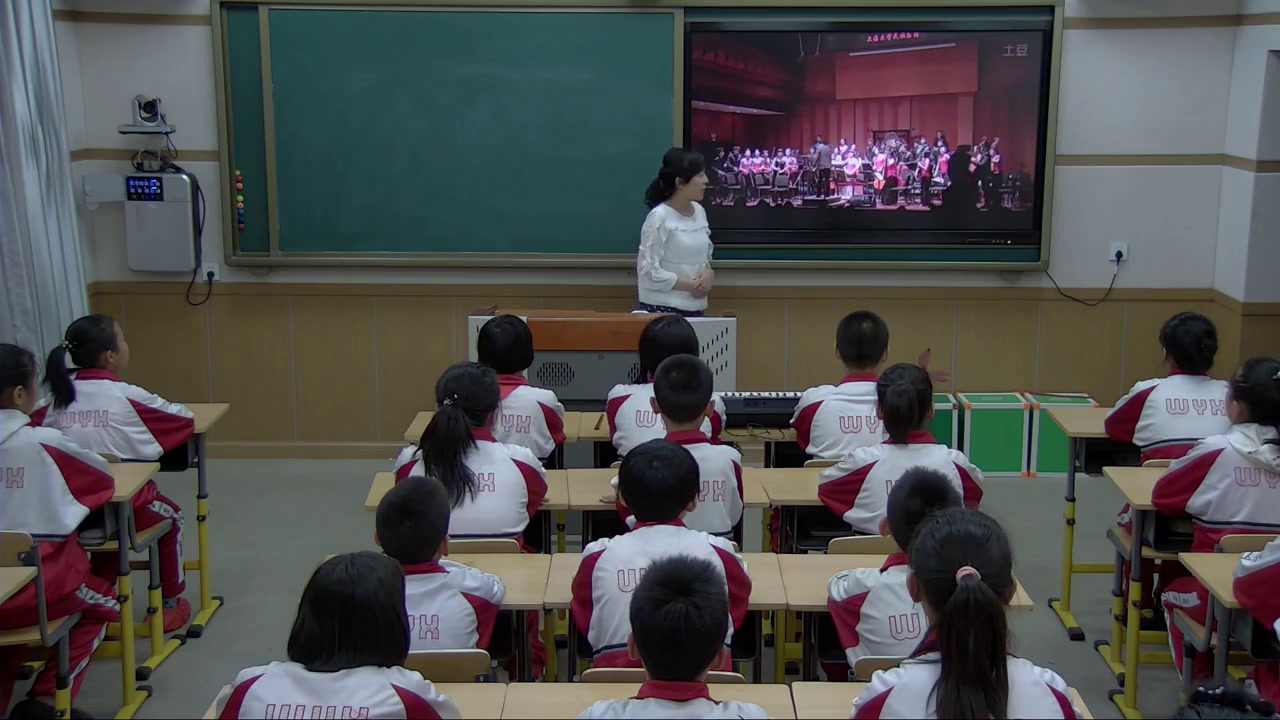4.人音版音乐（吴斌主编）六下《龙腾虎跃》辽宁省市一等奖