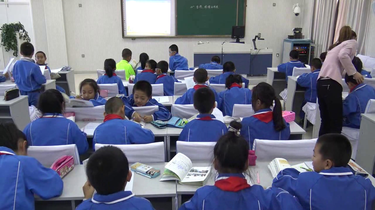 人教版语文三上《24　香港，璀璨的明珠》黑龙江蔡老师-全国一等奖