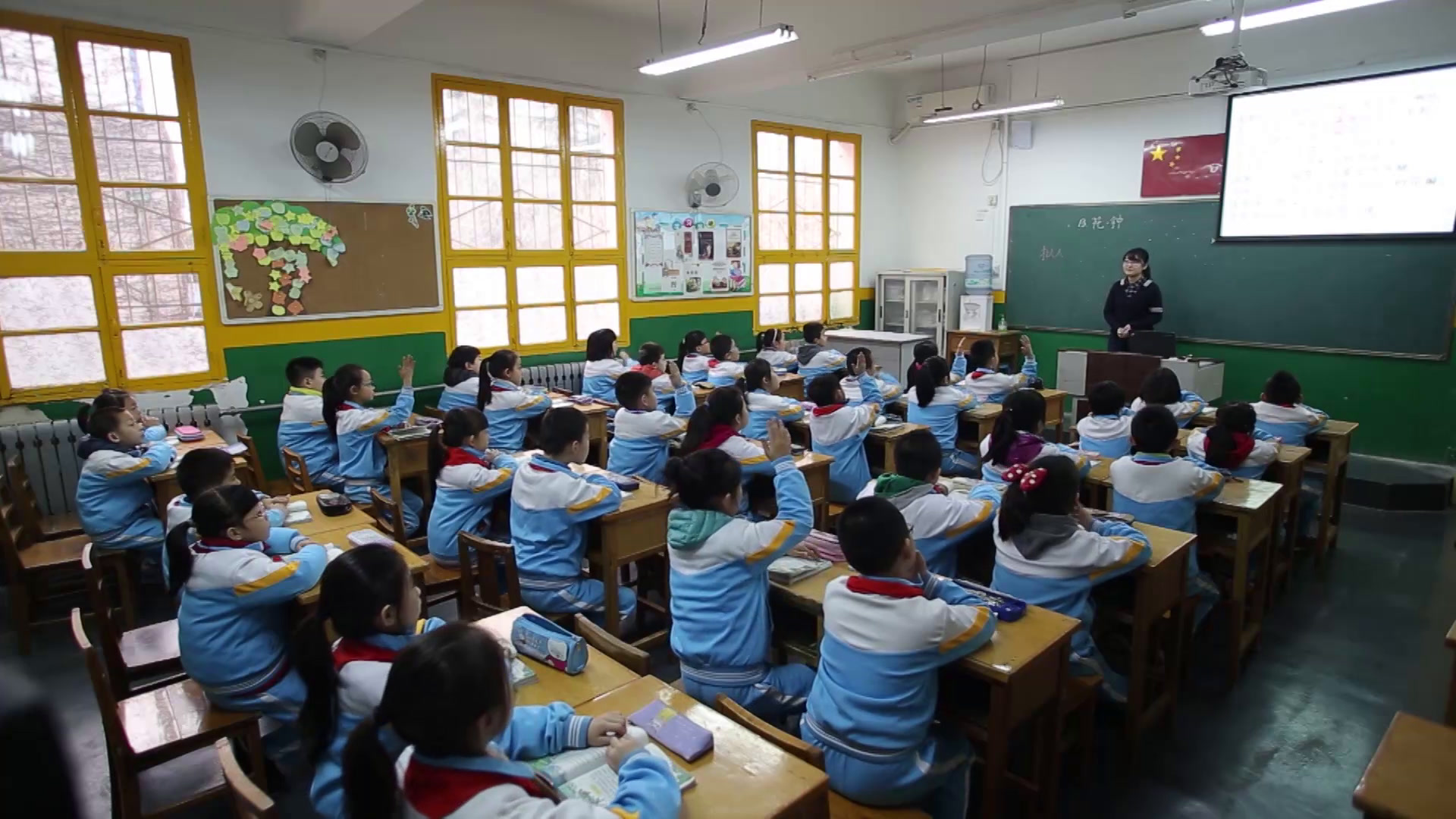 人教版语文三上《13　花钟》陕西赵老师-省一等奖