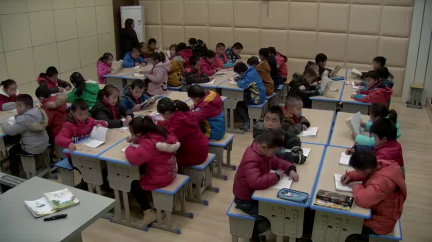 人教版语文三上《7　喜爱音乐的白鲸》贵州韦老师-市一等奖