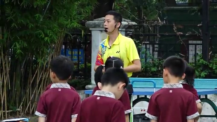人教2011版体育与健康一至二年级《7.儿童集体舞：猜拳游戏舞》广东省市一等奖