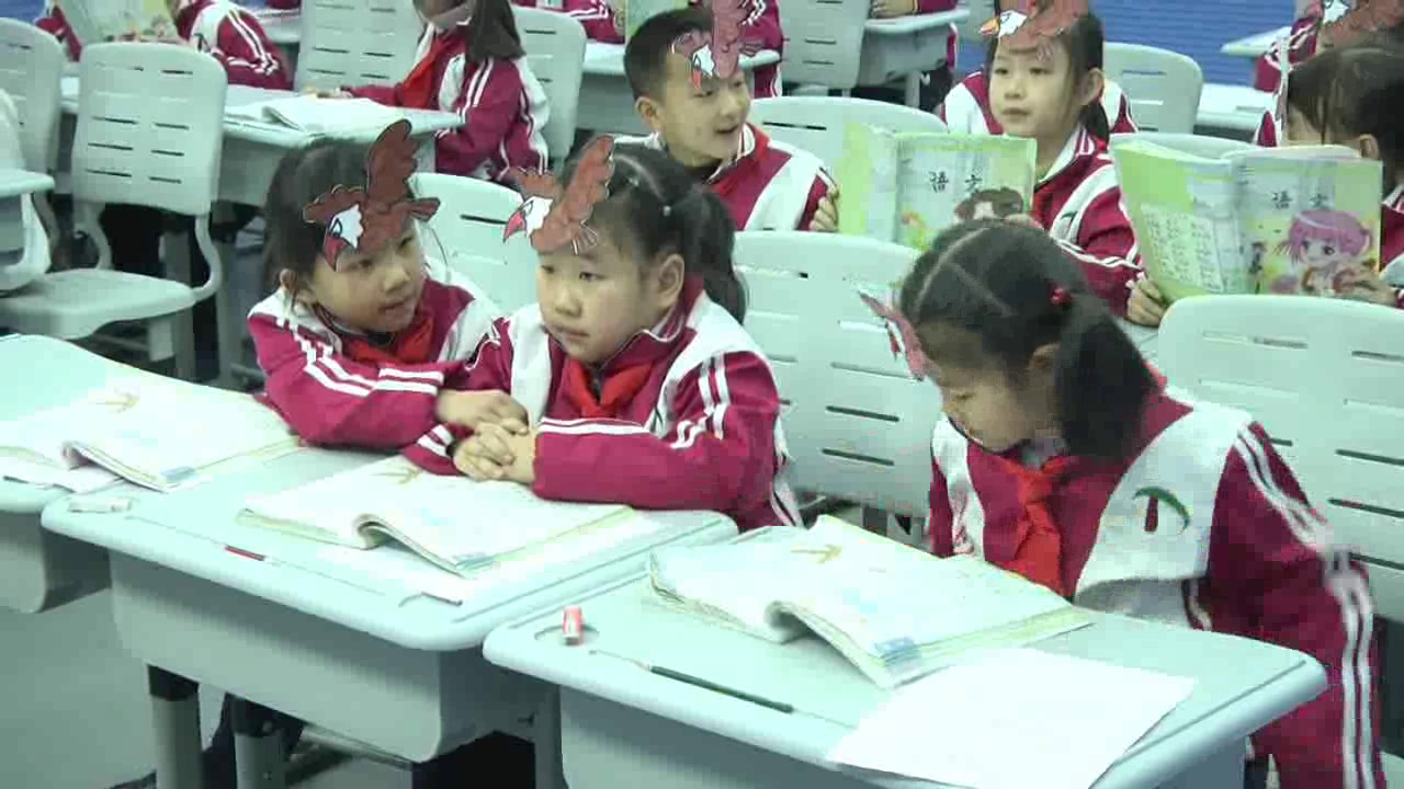 苏教版语文二上《8小鹰学飞》安徽董老师-市一等奖