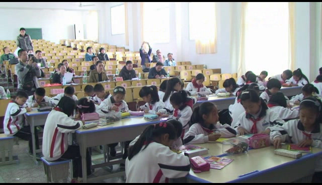 人美2011版美术三上《面具》福建林老师-市一等奖