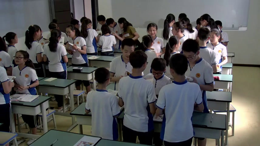 人教版英语七下Unit 6《Section B 3a—3b Self，》四川曾老师-全国一等奖