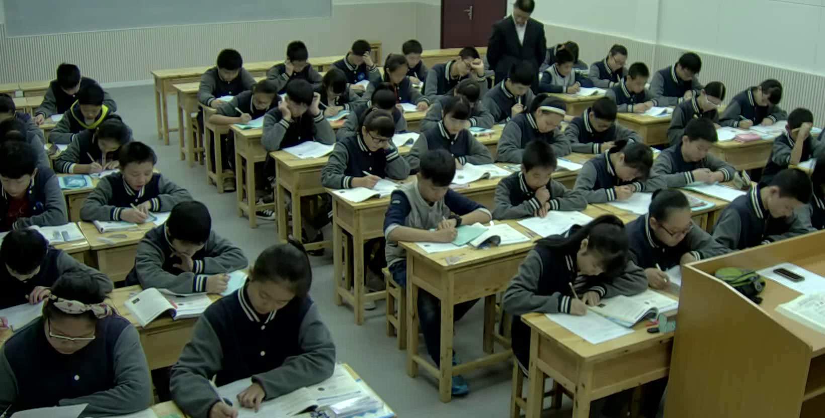 北师大版数学八上《1为什么要证明》重庆张老师-全国一等奖