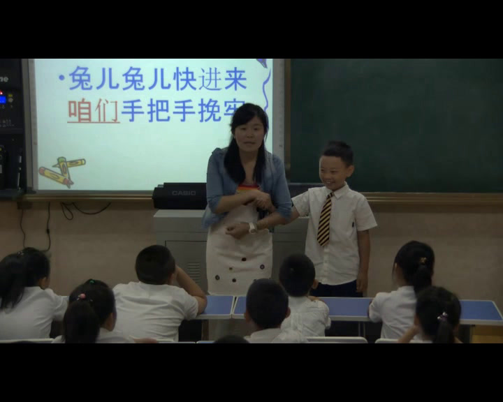 人音版音乐二上《大鹿》黑龙江王老师-省一等奖