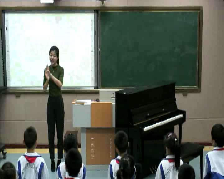 人音版音乐二上《演唱打花巴掌》山东邱老师-全国一等奖