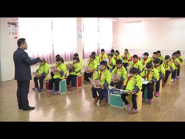 人音版音乐二上《演唱云》安徽吴老师-市一等奖