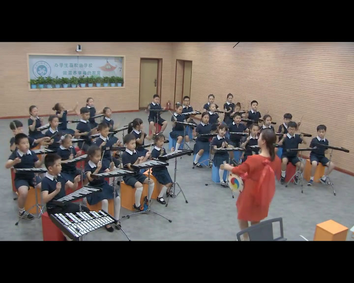人音版音乐三上《演唱桔梗谣》辽宁史老师-全国一等奖