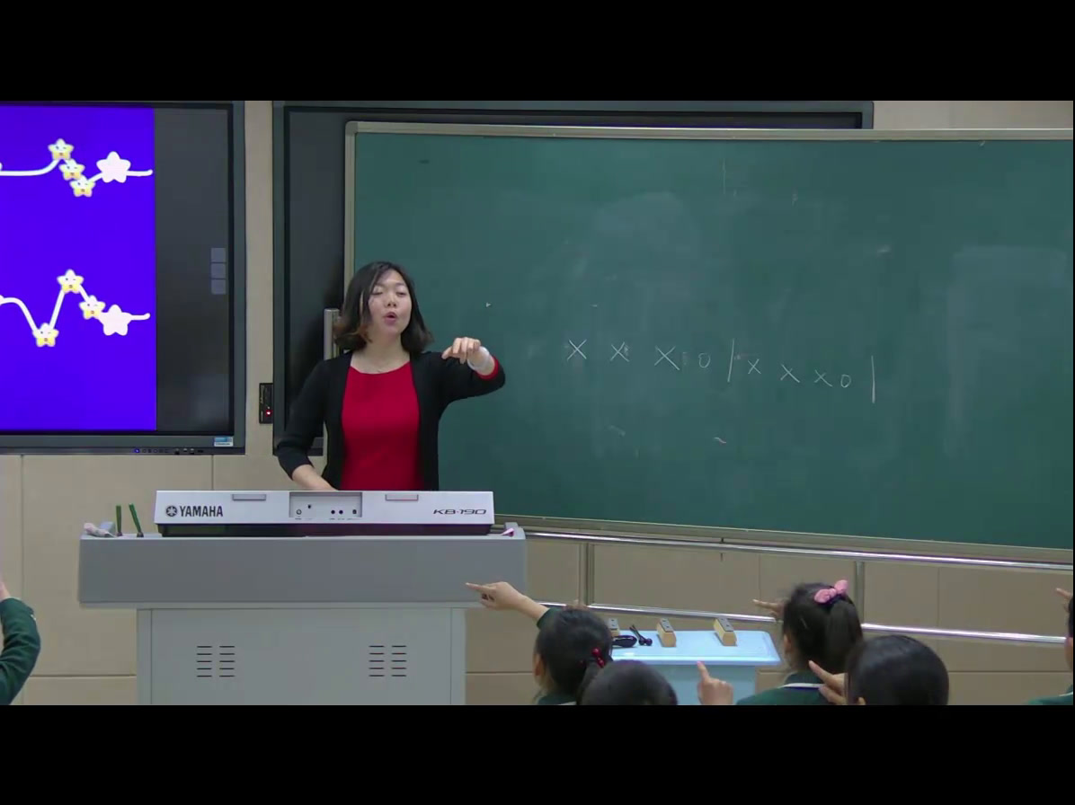 人音版音乐四上《演唱月亮月光光》山东张老师-全国一等奖