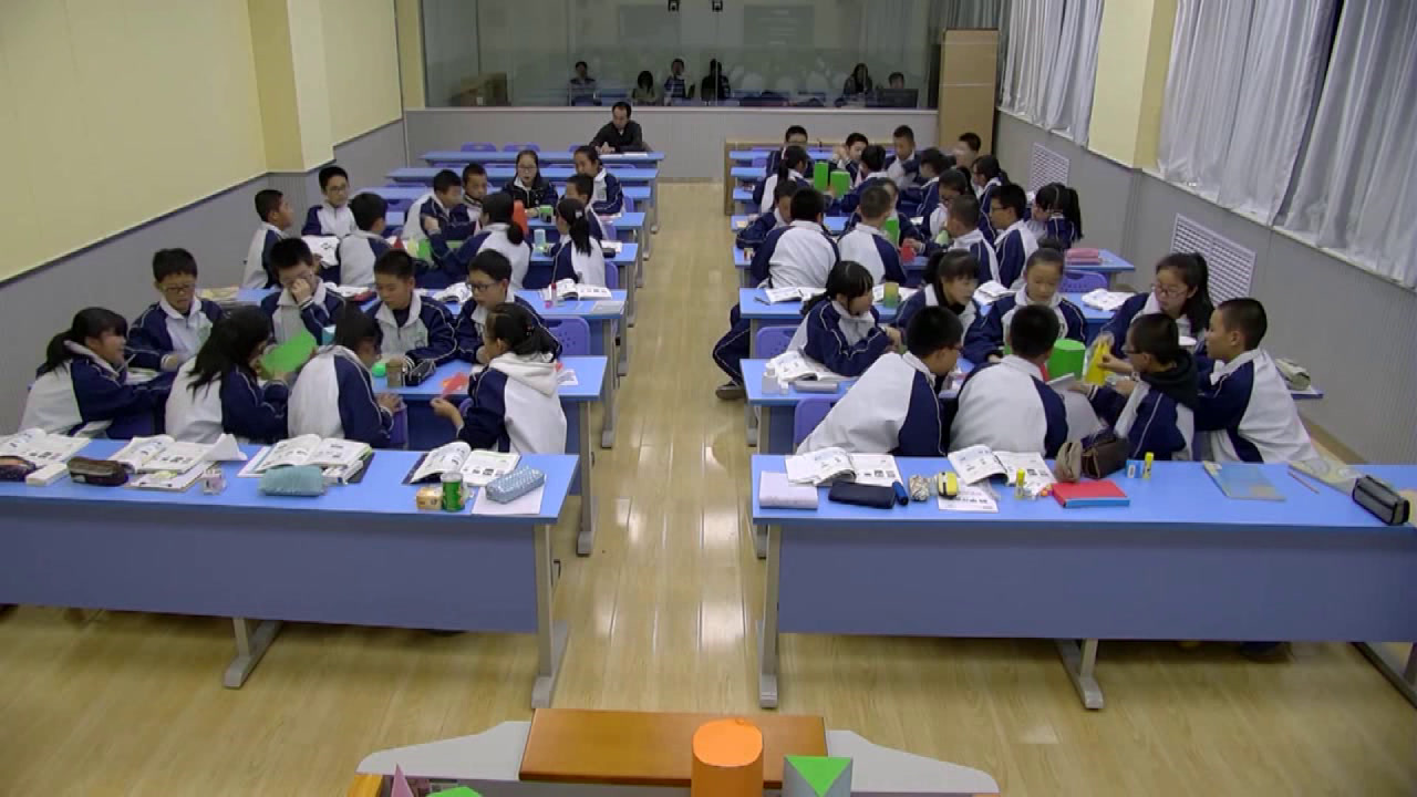 人教版数学七上《立体图形与平面图形》甘肃丁老师-省一等奖