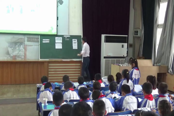 北师大版数学三上《需要多少钱》安徽王老师-市一等奖