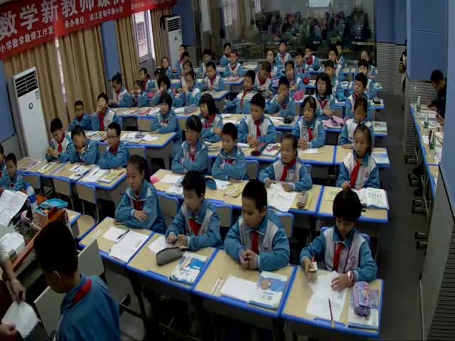 北师大版数学四上《温度》广东陈老师-市一等奖