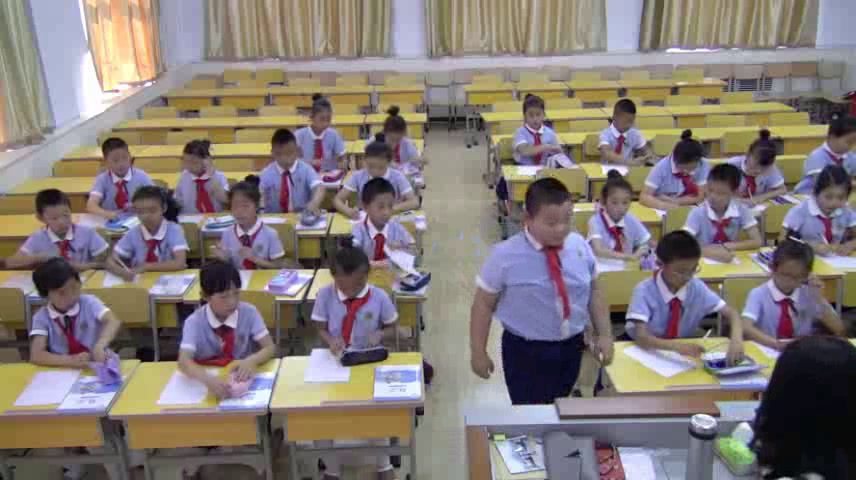 北师大版数学四上《买文具》辽宁张老师-市一等奖